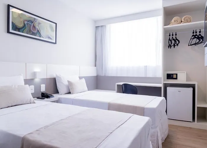 Bristol Easy Hotel - Rio Bonito